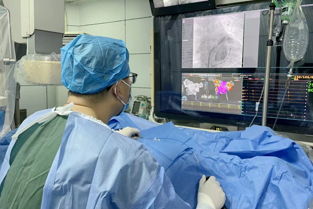 29歲小伙單日心跳異常超4萬次,微創(chuàng)手術(shù)避免永久起搏器植入