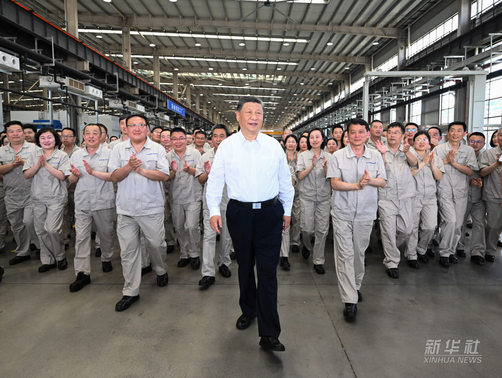 習(xí)近平：推進(jìn)中國式現(xiàn)代化要繼續(xù)把制造業(yè)搞好