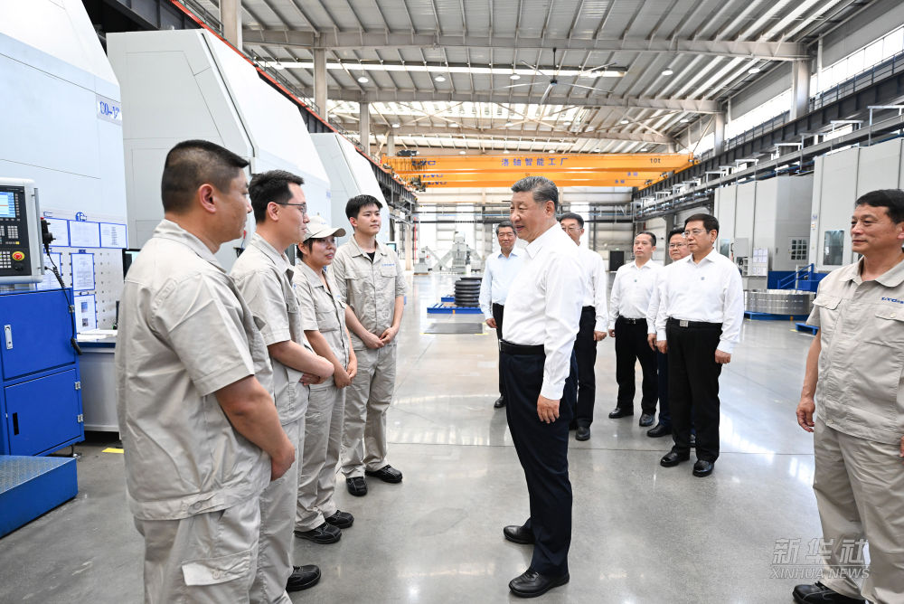 習(xí)近平：推進(jìn)中國式現(xiàn)代化要繼續(xù)把制造業(yè)搞好