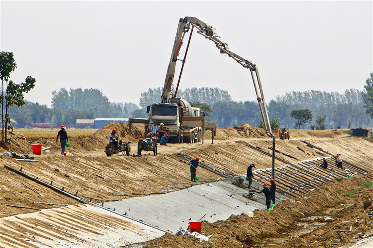 用好冬春農(nóng)田水利建設(shè)黃金期 筑牢“水脈”護(hù)“糧倉(cāng)”