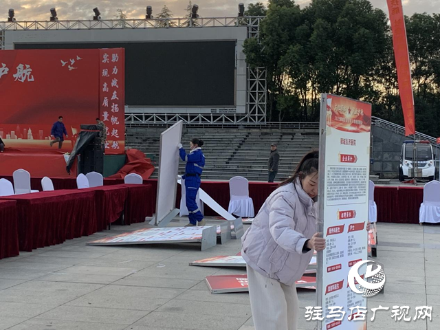 寒風(fēng)中的“逆行”擔(dān)當(dāng)！天中救援隊(duì)緊急馳援  護(hù)航退役軍人招聘會(huì)如期舉行