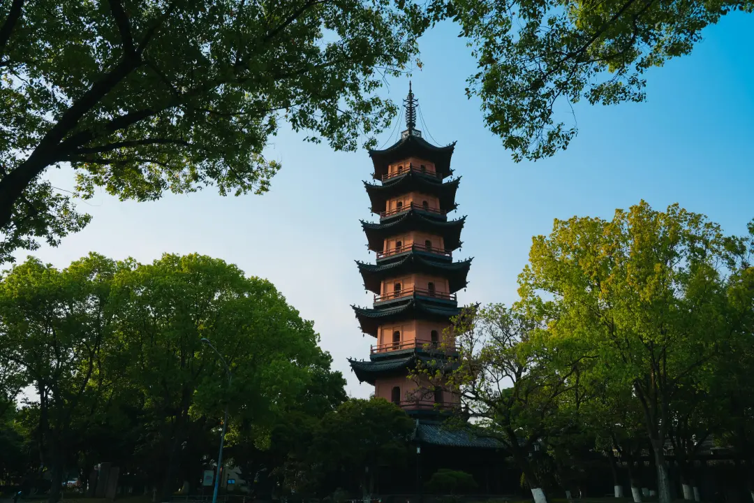 文博日歷丨來(lái)自800多年前寶塔中的一縷“瓶中香”