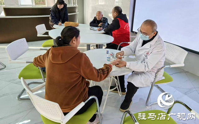 驛城區(qū)老街街道：便民服務(wù)送健康 社區(qū)關(guān)愛暖鄰里