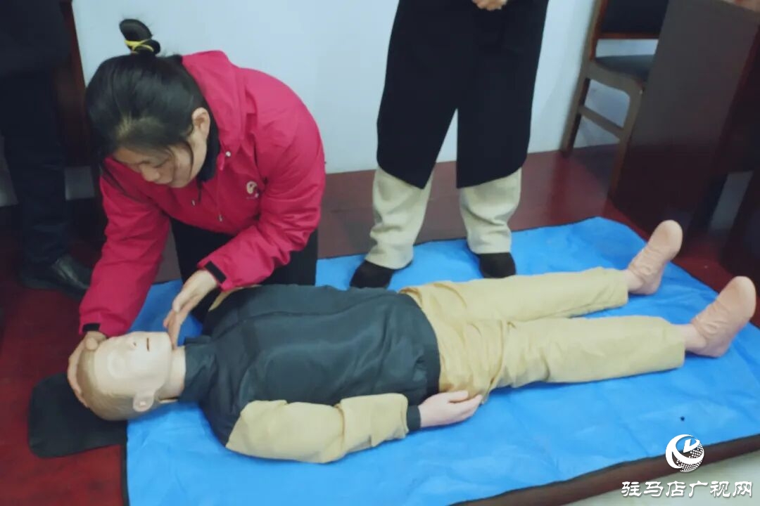 正陽縣：“心系特教，情暖童心”冬季送溫暖活動(dòng)舉行