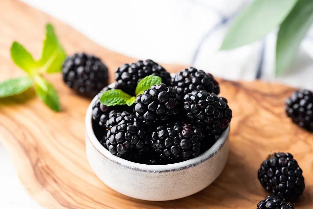 這些常見水果不僅能補(bǔ)充營(yíng)養(yǎng) 還可以幫助控制血壓水平