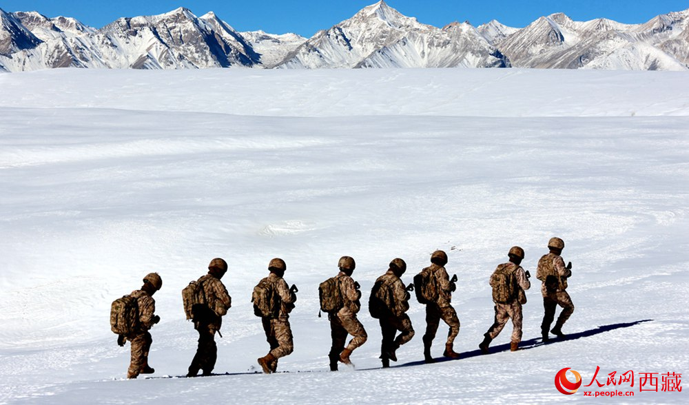 他們站立的地方，就是中國