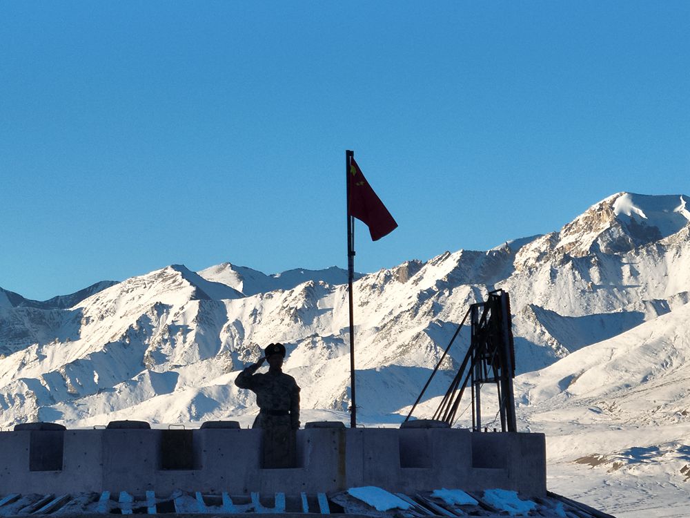 他們站立的地方，就是中國