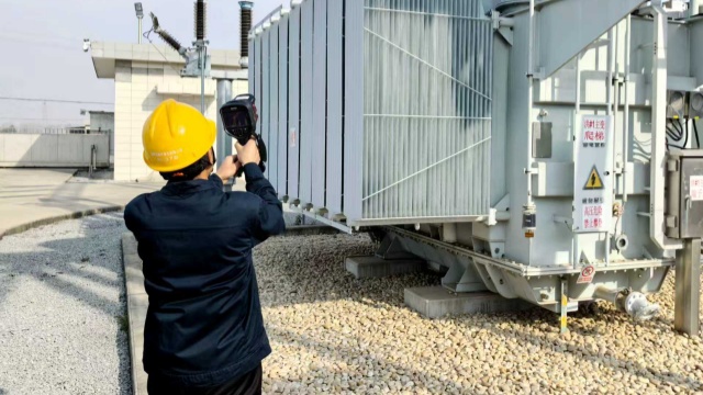 國(guó)網(wǎng)平輿縣供電公司：多措并舉迎戰(zhàn)寒潮 確保電網(wǎng)安全穩(wěn)定運(yùn)行