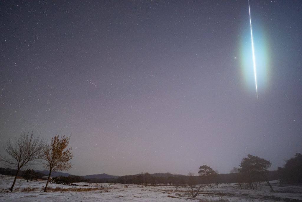 雙子座流星雨演繹“浪漫天象”