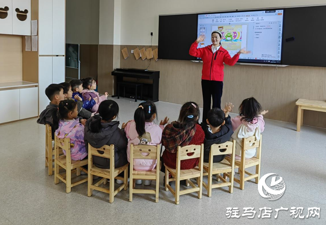 【天中光榮榜】張春煥:在公益路上步履不停的教育“點(diǎn)燈人”