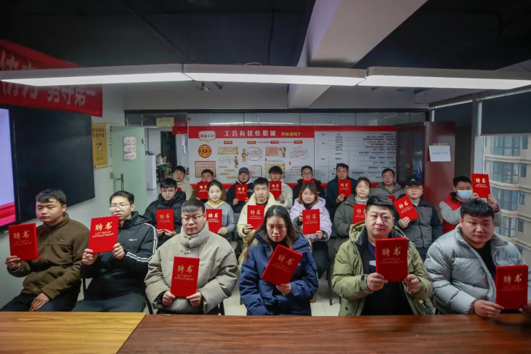 ?駐馬店首批！20名外賣騎手擁有專屬“新身份”