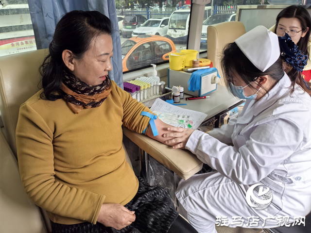 駐馬店經(jīng)濟(jì)開(kāi)發(fā)區(qū)開(kāi)展無(wú)償獻(xiàn)血活動(dòng)