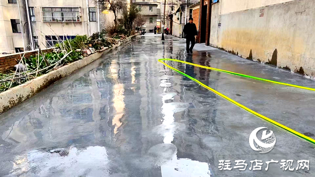 兩面錦旗 雙份肯定！確山住建局：繪就老舊小區(qū)改造新圖景