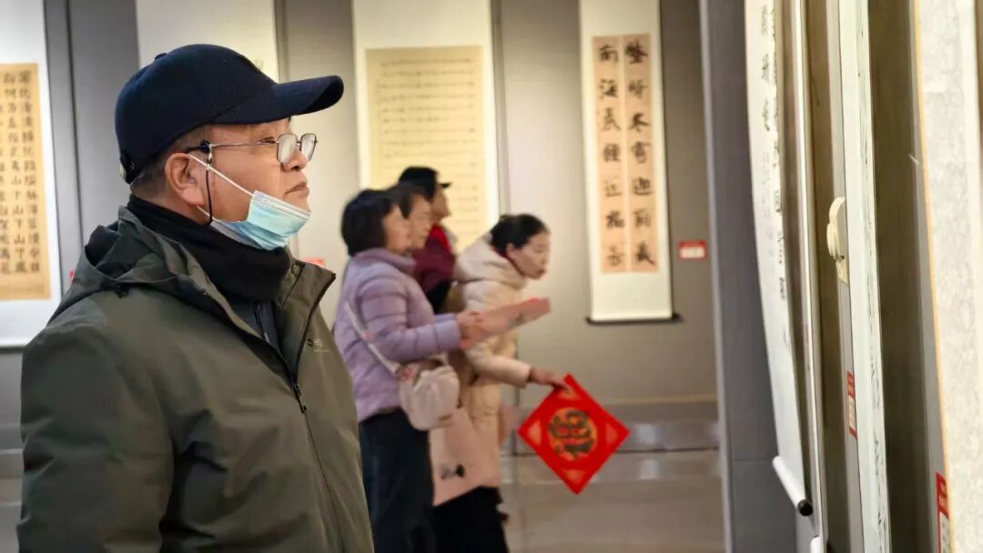 【展訊】今日開展！ “筆啟新程?紙繪華年”2026年駐馬店市迎元旦書畫作品展邀您參觀！