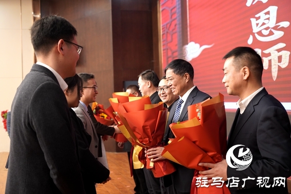 律心筑夢 聚力遠航 河南濟世雨律師事務(wù)所年終慶典圓滿落幕