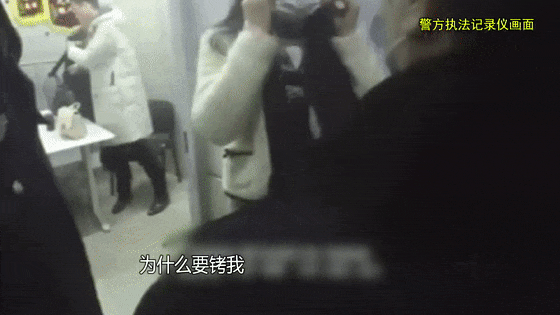 男子被打10個(gè)耳光不還手！還手算互毆？新規(guī)說清了