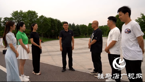 平輿原創(chuàng)歌曲《畢業(yè)季》2025高考首日經(jīng)《駐馬店廣視網(wǎng)》火遍網(wǎng)絡