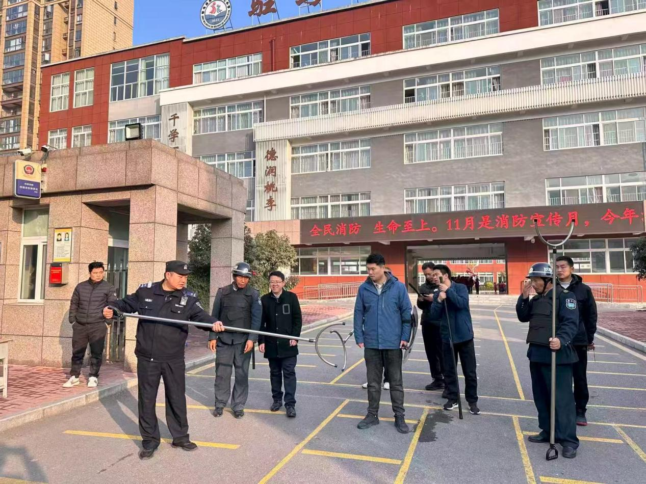 孫鵬程：深耕社區(qū)的“平安守望者”