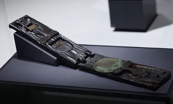 設(shè)計(jì)合理、攜帶方便 這就是戰(zhàn)國便攜“梳妝盒”