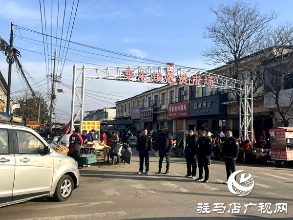 平輿縣李屯鎮(zhèn)：共治街道環(huán)境，繪就鎮(zhèn)貌新景