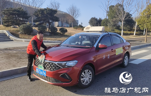 【天中光榮榜】劉廷順:十八年執(zhí)著堅守 車輪上傳遞“志愿紅”