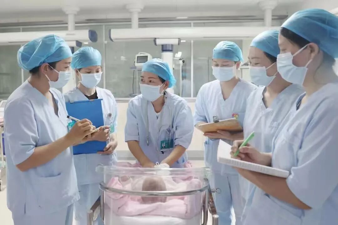 警惕新生兒黃疸！駐馬店市中心醫(yī)院NICU成功救治危重患兒