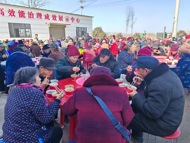 一碗孝心餃子焐熱民心 平輿縣土店村支書李新立當選“河南好人”