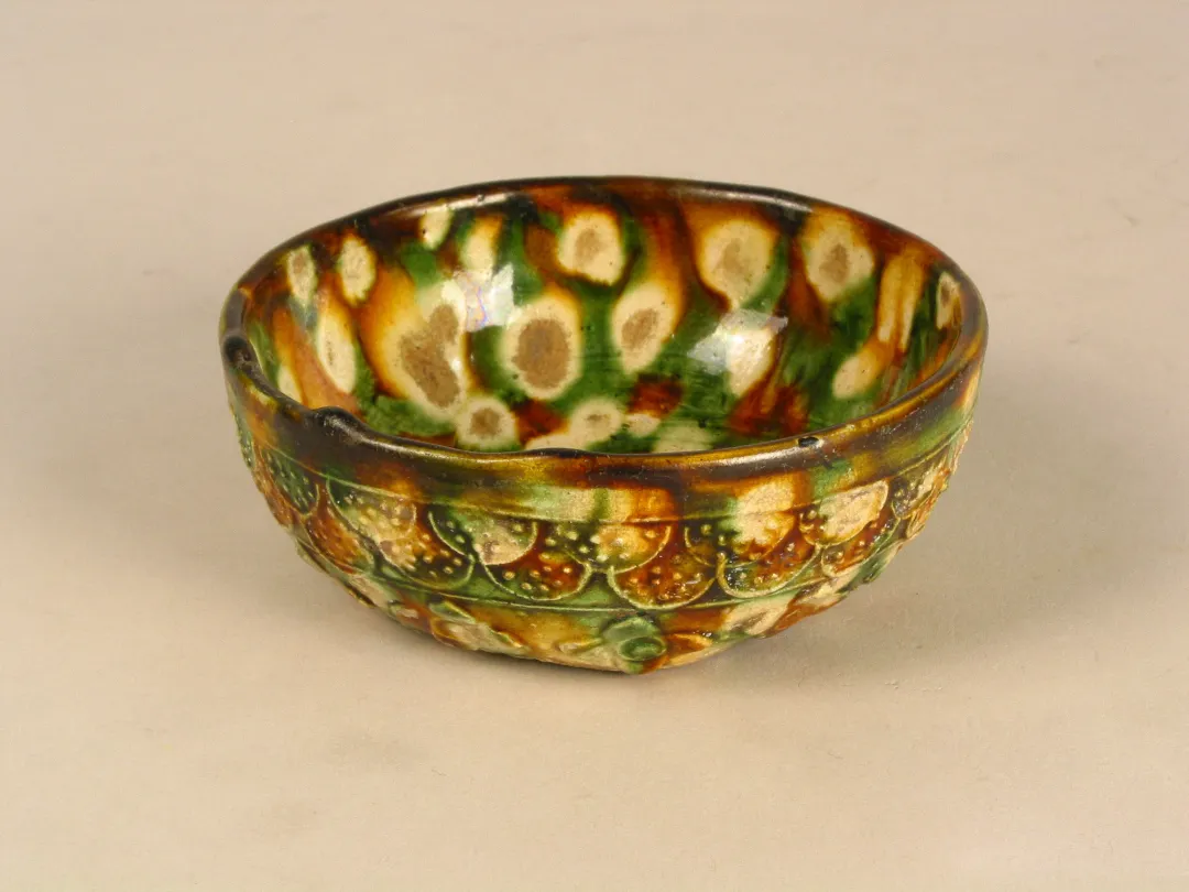 文博日歷丨陶罐也講究“穿搭” 來自大唐的陶藝美學(xué)