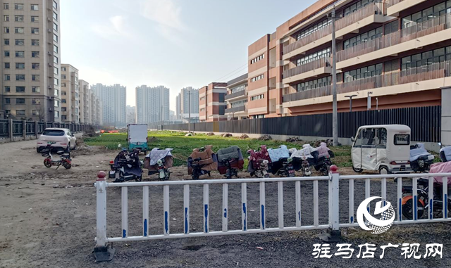 門前道路難行 居民期盼早日修復