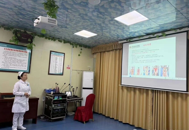 駐馬店市中醫(yī)院護(hù)理部舉辦2025年新業(yè)務(wù)新技術(shù)評(píng)比活動(dòng)