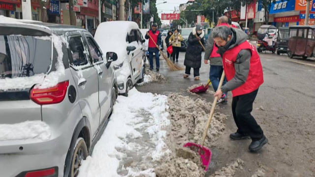 國(guó)網(wǎng)上蔡縣供電公司：迎戰(zhàn)寒潮保供電 志愿服務(wù)暖人心