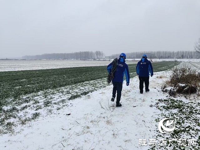 寒潮中的信號(hào)守護(hù)者——駐馬店移動(dòng)迎戰(zhàn)風(fēng)雪保通信