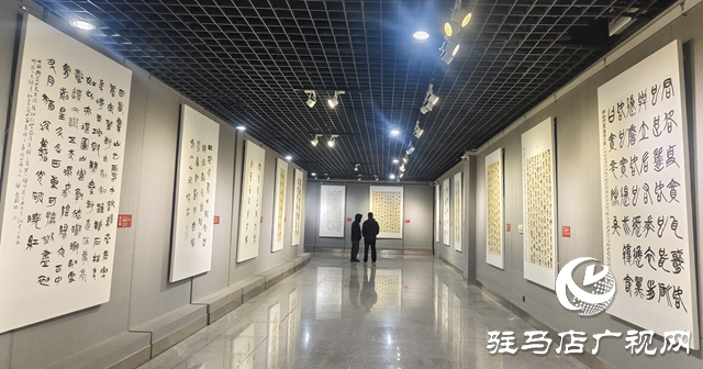 “簡(jiǎn)上楚風(fēng)——全國楚簡(jiǎn)書法名家作品巡展(駐馬店站)”即將啟幕