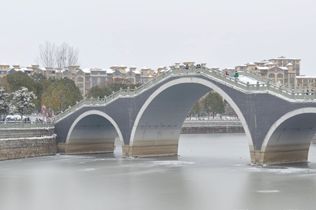 【大美天中】泌陽：瑞雪繪童話 銀裝映風(fēng)華