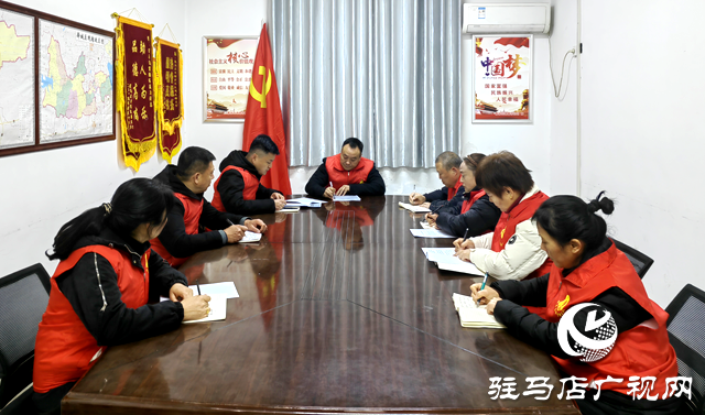 駐馬店市雷鋒車隊:將全會精神轉(zhuǎn)化為“車輪上”的服務(wù)實踐