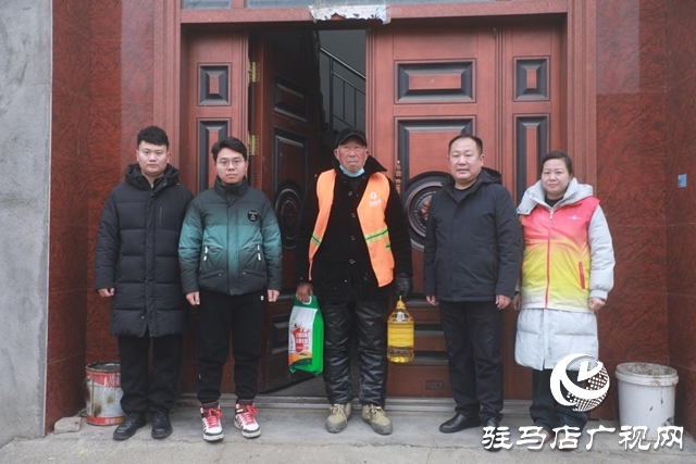 天中義工開展關(guān)愛困難群眾活動(dòng)