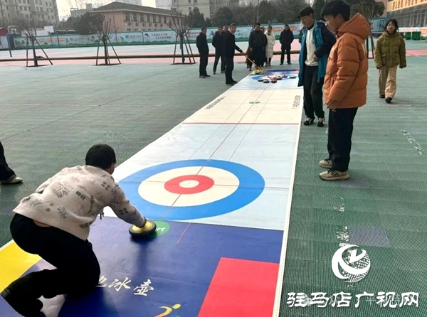 平輿縣特殊教育學(xué)校2025秋季學(xué)期社團成果展示活動圓滿舉行