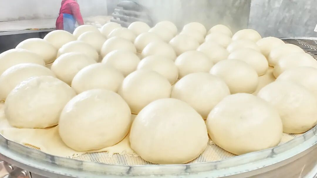 正陽(yáng)縣陡溝鎮(zhèn)：手工饃香飄四方 蒸出鄉(xiāng)村致富路