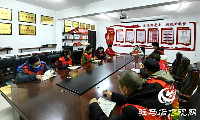 駐馬店天中義工聯(lián)合會:黨旗引領(lǐng)志愿紅 專業(yè)賦能暖天中