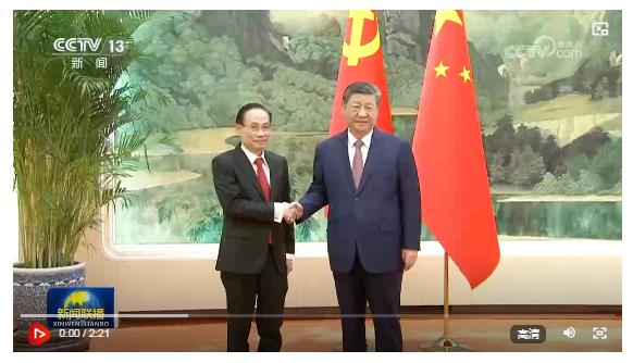 習(xí)近平會見越共中央總書記特使黎懷忠