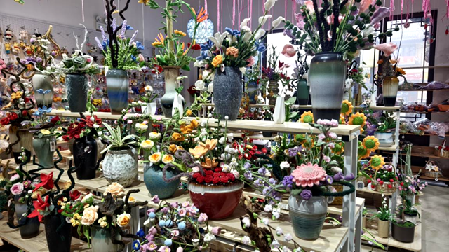 余水云：一針一線鉤出非遺之美 巧手編織“花樣”人生