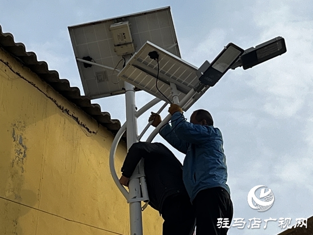 平輿縣射橋鎮(zhèn)東關(guān)社區(qū):捐燈盞暖歸途 獻(xiàn)愛心潤?quán)l(xiāng)鄰