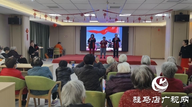 歌聲舞姿送祝福 敬老院里春意濃