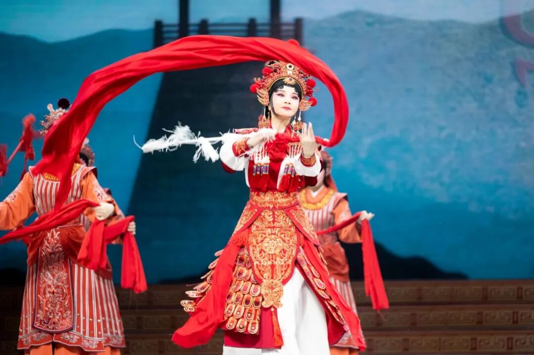 青春綻放，梨園新聲！2026年河南省新春戲曲晚會在鄭上演