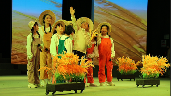 駐馬店市第八屆少兒春節(jié)文藝晚會(huì)成功舉辦