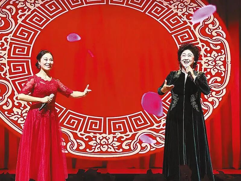 戲韻繞梁賀新春！2026年駐馬店市新春戲曲晚會圓滿落幕