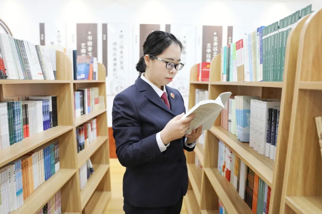 干警張莉莉:用實干書寫新時代政工答卷