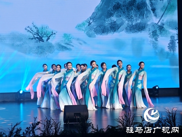 確山縣：載歌載舞迎新春 踔厲奮發(fā)新征程