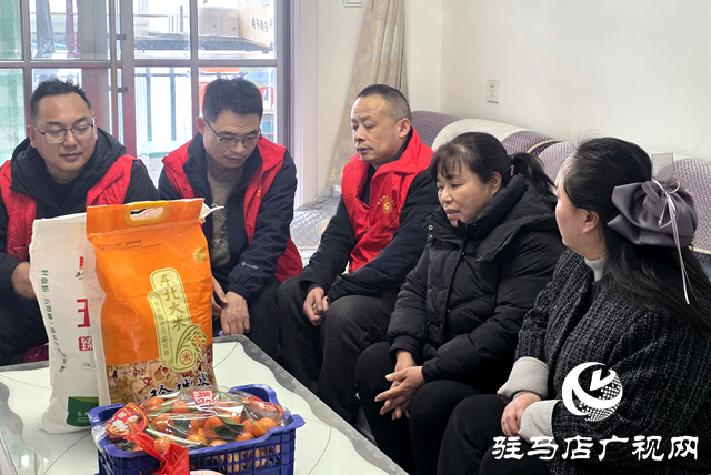 寒冬送暖正當(dāng)時(shí) 鄰里溫情抵人心