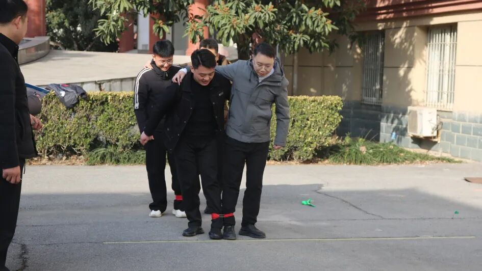 平輿縣人民檢察院:策馬揚鞭啟新程 凝心聚力展風采